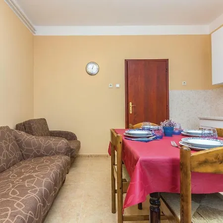 Apartment One-bedroom In